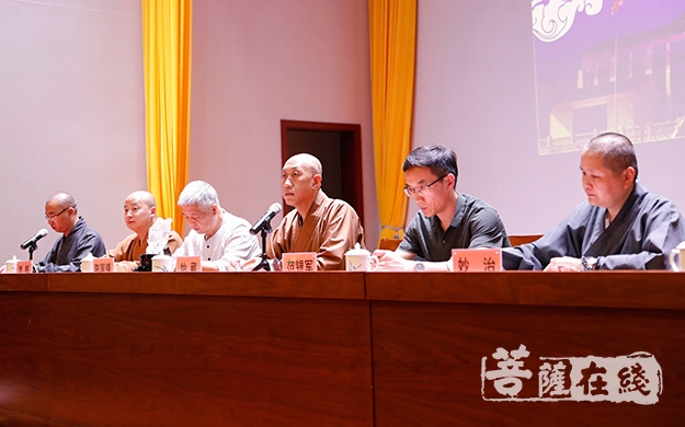 毕业晚会-浙江佛学院雪窦山弥勒佛学院举行2019届预科班毕业典礼