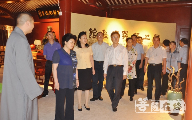开元寺-福建省人大常委会副主任吴洪芹调研福州开元寺文化遗产保护工作