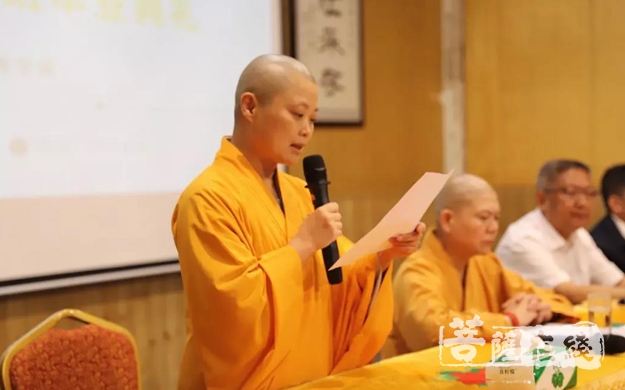 毕业晚会-四川尼众佛学院举行第15届本科班毕业典礼