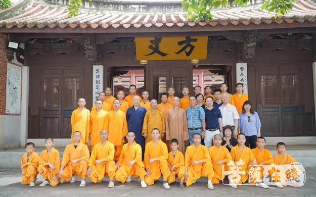 佛教-新加坡佛教总会会长广品大和尚参访泉州少林寺