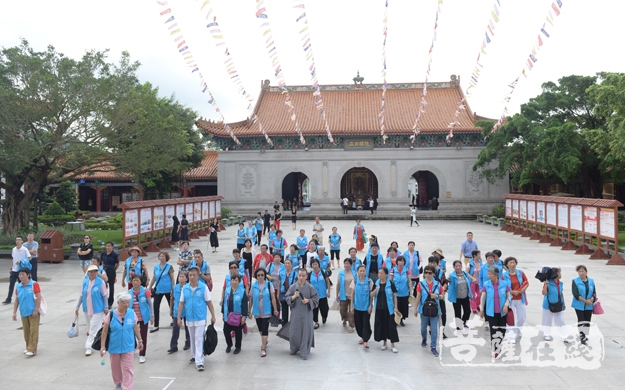 佛教-珠海市反邪教协会在普陀寺开展反邪教宣传活动