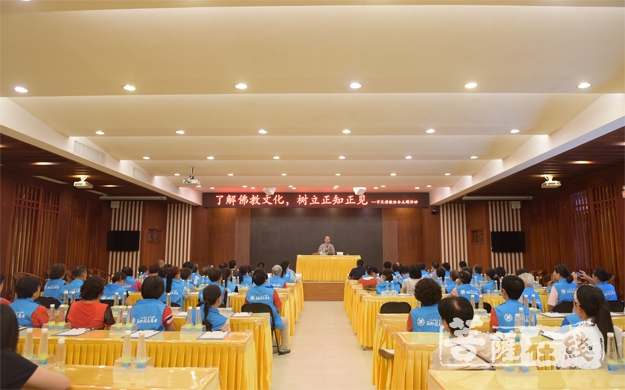 佛教-珠海市反邪教协会在普陀寺开展反邪教宣传活动