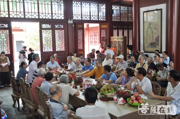 喜迎新中国成立七十周年 福州西禅寺举行己亥啖荔诗会