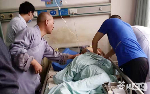 佛教-保定万佛寺僧众舍生忘死灭大火
