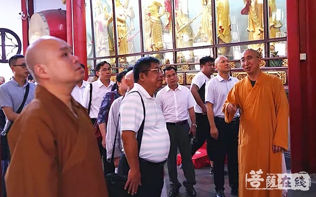 佛教-广西壮族自治区民宗委一行参访南京栖霞古寺