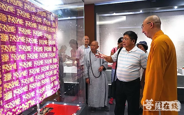 佛教-广西壮族自治区民宗委一行参访南京栖霞古寺