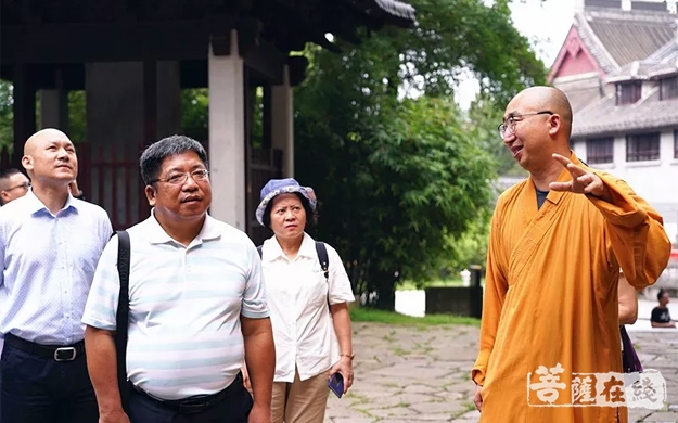 佛教-广西壮族自治区民宗委一行参访南京栖霞古寺