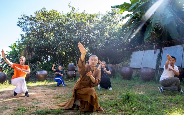 佛教-意大利威尼斯伟松武术馆刘玉伟一行参访南少林寺