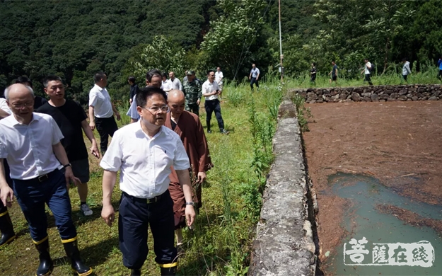 宁波-宁波天童禅寺灾后自救工作有序展开