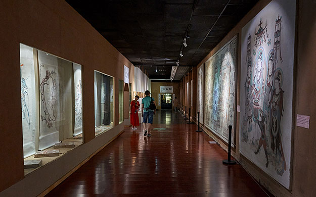 艺术-“回到敦煌”圆霖大师禅画展于敦煌开幕