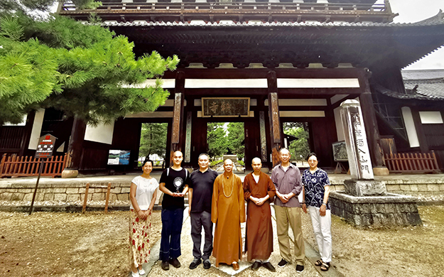 中日文化-中日交流团访京都万福寺 探访中日文化历史渊源