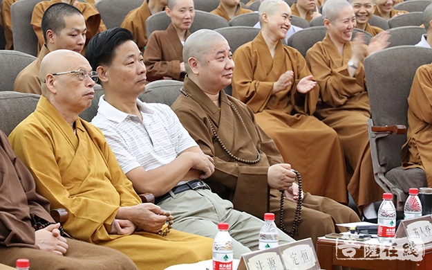佛教-庆祖国70华诞 闽南佛学院举行“佛教中国化”主题演讲比赛