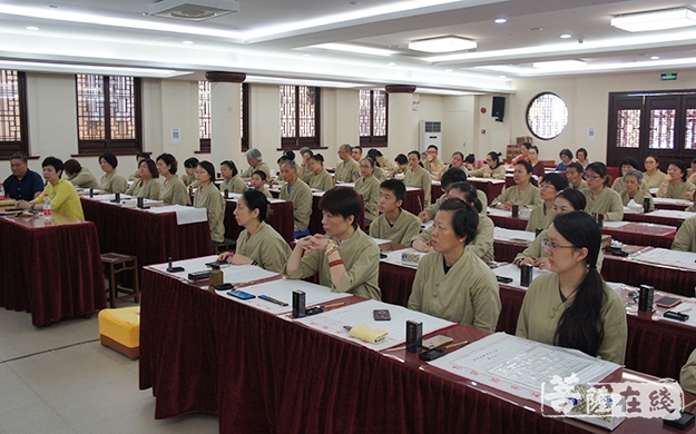 佛教-潜心临摹 如闻佛道 沉香阁学佛抄经班开班