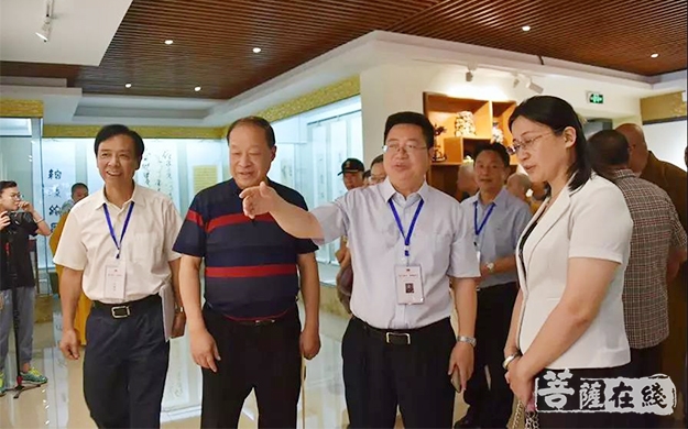 佛教-庆祖国70华诞 南京·成都佛教文化书画联展在鸡鸣寺开幕