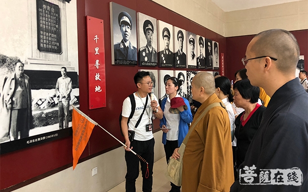 佛教-宁波雪窦山佛教协会赴江西开展爱国主义教育活动