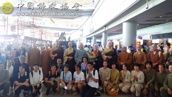 佛教-美国万佛城恒实法师一行访问中国佛教协会