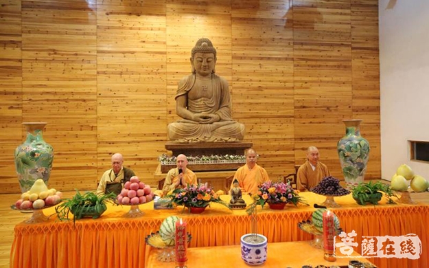 云居山-美国万佛城恒实长老一行回云居山真如禅寺礼祖