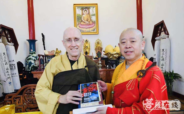 佛教-美国恒实法师率团前往南昌佑民寺寻根礼祖