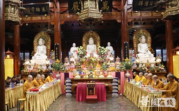 佛教-鸿山寺第三十个万佛年例法会于中秋节圆满