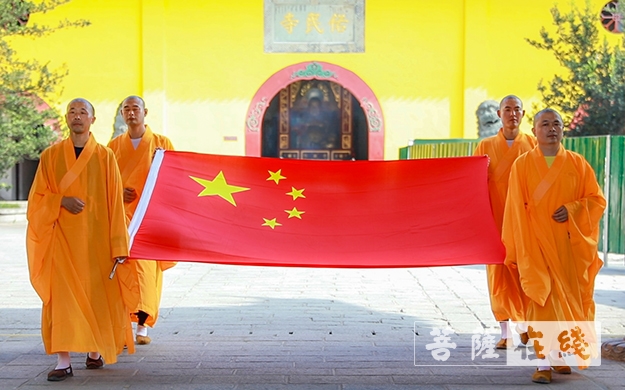 佛教-纯一法师领唱《我和我的祖国》 献礼新中国成立70周年