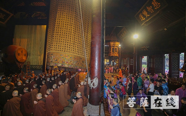 佛教-普陀山佛教协会举行系列活动献礼新中国成立七十周年 佛教-普陀山佛教协会举行系列活动献礼新中国成立七十周年