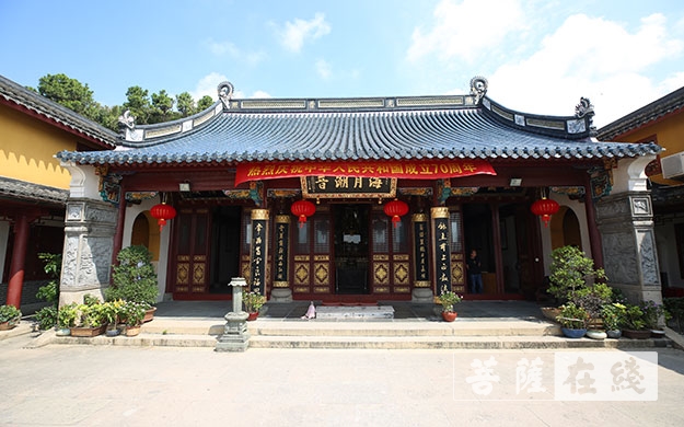 佛教-普陀山佛教协会举行系列活动献礼新中国成立七十周年 佛教-普陀山佛教协会举行系列活动献礼新中国成立七十周年