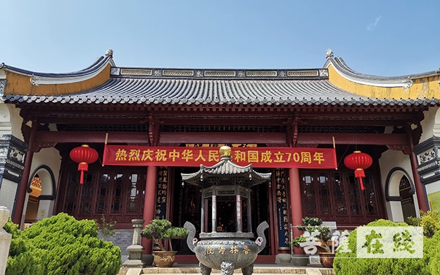 佛教-普陀山佛教协会举行系列活动献礼新中国成立七十周年 佛教-普陀山佛教协会举行系列活动献礼新中国成立七十周年