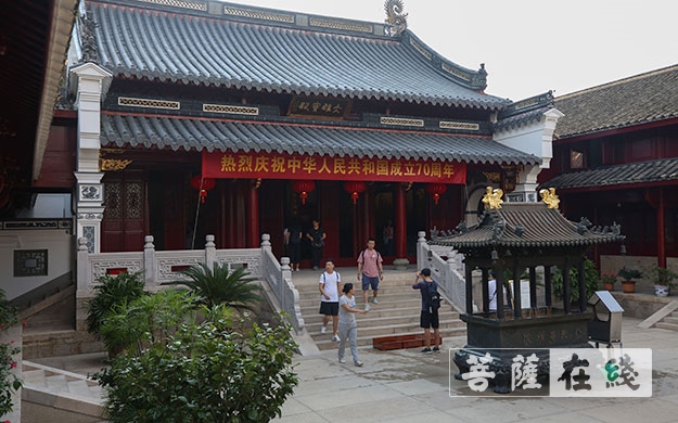 佛教-普陀山佛教协会举行系列活动献礼新中国成立七十周年 佛教-普陀山佛教协会举行系列活动献礼新中国成立七十周年