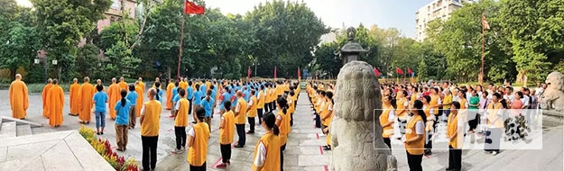 光孝寺-广州光孝寺举行升国旗仪式 庆伟大祖国母亲生日