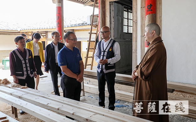 南普陀寺-厦门南普陀寺慈善会助力少数民族村落文化传承
