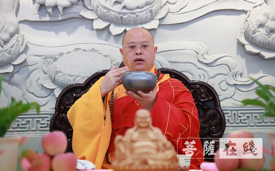 【高清图集】遂宁广德寺传授三坛大戒法会第十九日:上堂大斋 拜塔