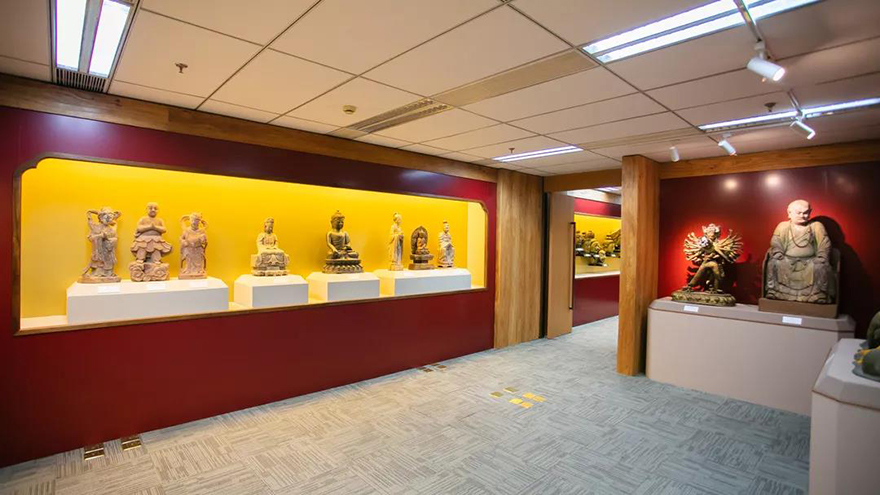 佛教-上海玉佛禅寺举行胡建宁老居士佛像捐赠和佛像艺术馆开馆仪式