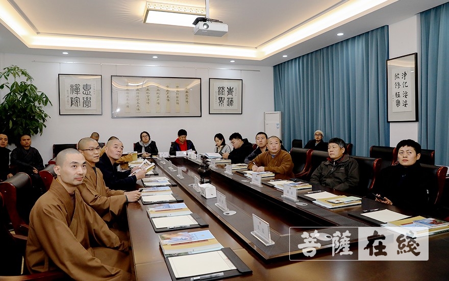 佛教-无锡市佛教协会副会长玉平法师一行参访湖州法华寺