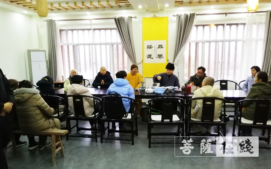 佛教-越南正觉寺方丈通根法师率团参访司空山二祖寺