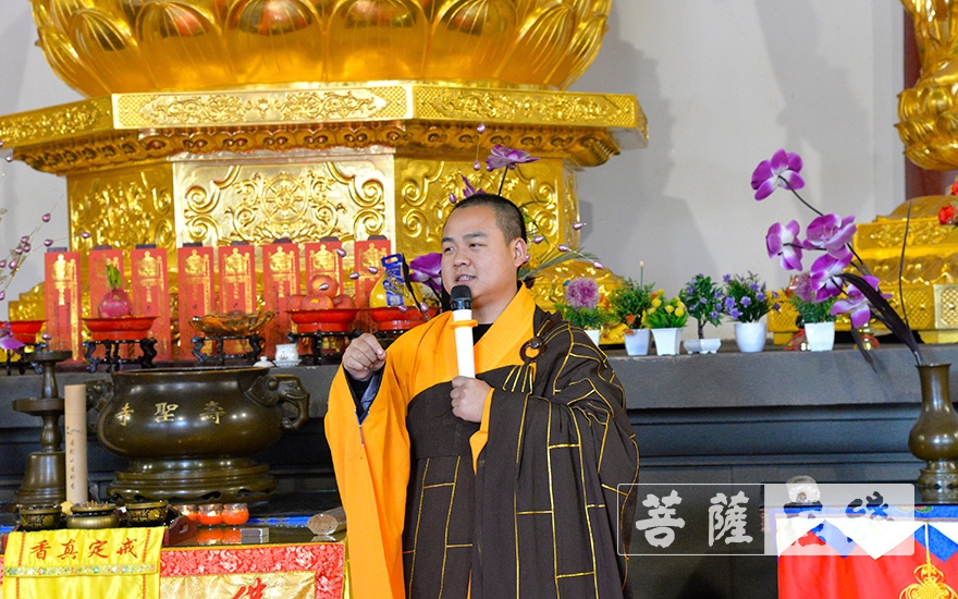 如东县-无锡开原寺、如东寿圣寺“初冬送温暖”公益活动圆满