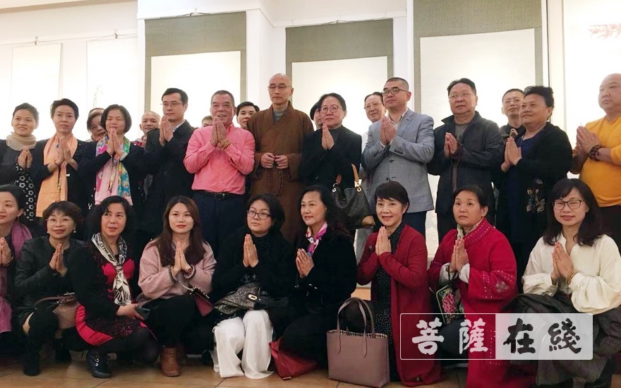 佛教-庆祝祖国七十华诞暨澳门回归祖国二十周年——“佛教文化书画展”于深圳开幕