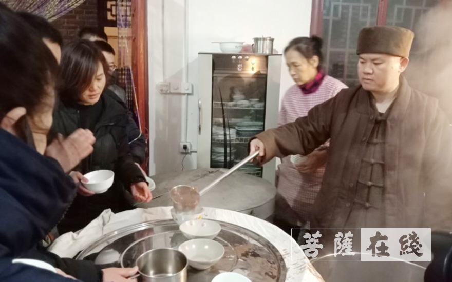 枣庄甘泉寺举行腊八节系列祈福活动