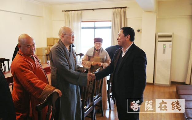 佛教-湖南省委统战部副部长（兼）向恩明一行到湖南省佛协新春慰问