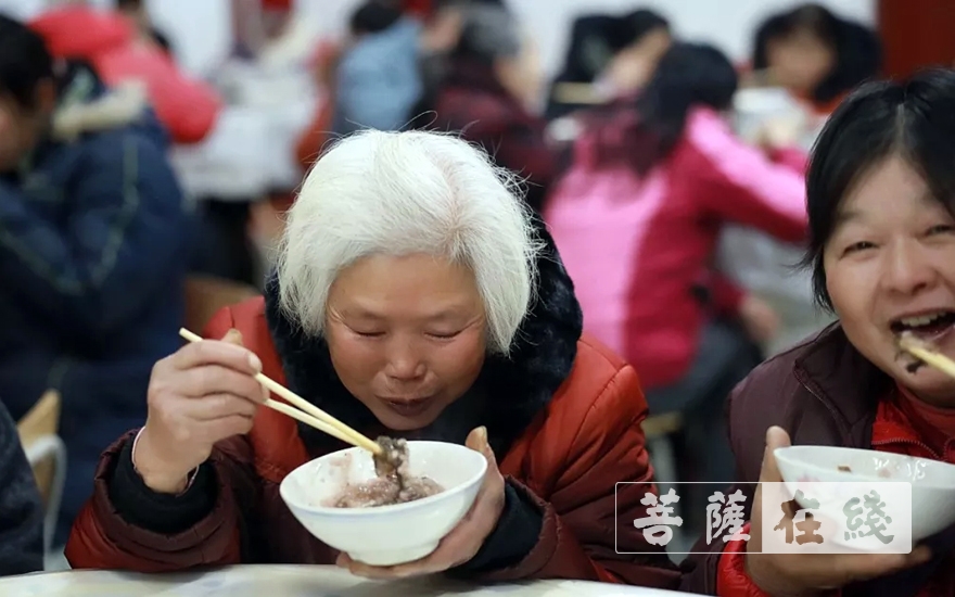 腊八节-喝如意粥 结欢喜缘——慈云禅寺腊八施粥活动圆满