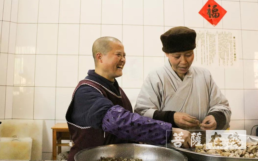 宜黄-“鼠你好吃” 曹山宝积寺腊八粥温暖宜黄