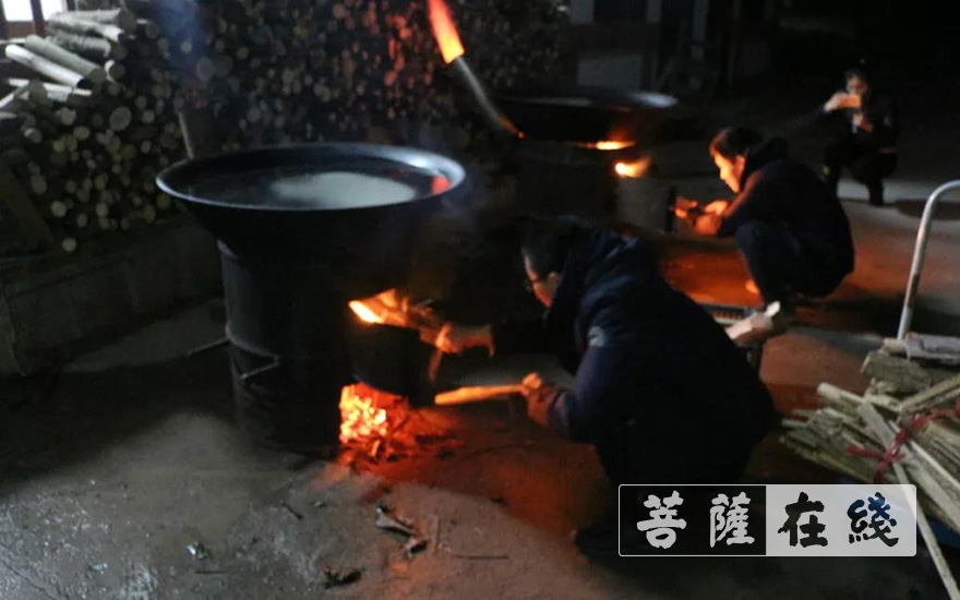 宜黄-“鼠你好吃” 曹山宝积寺腊八粥温暖宜黄