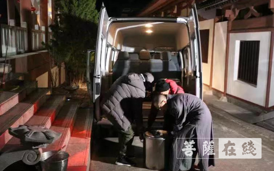 宜黄-“鼠你好吃” 曹山宝积寺腊八粥温暖宜黄