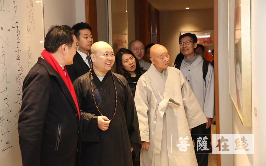 佛教-韩国东国大学校理事长法山法师一行参访上海玉佛禅寺