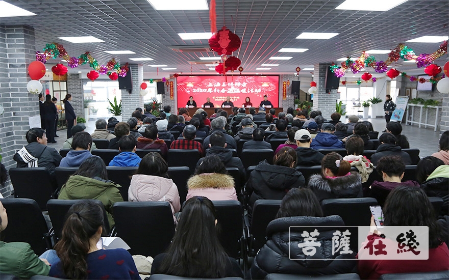 慈善-新春送温暖 | 玉佛禅寺方丈觉醒大和尚走访困难家庭