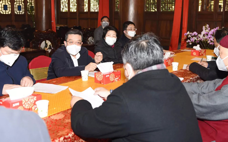 疫情-郑钢淼走访慰问上海市宗教活动场所调研疫情防控工作