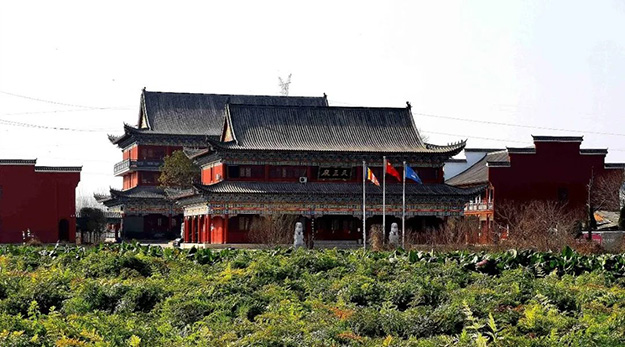 佛教-在湖北，想念寺院的这些日子，我们一起“云赏”春景