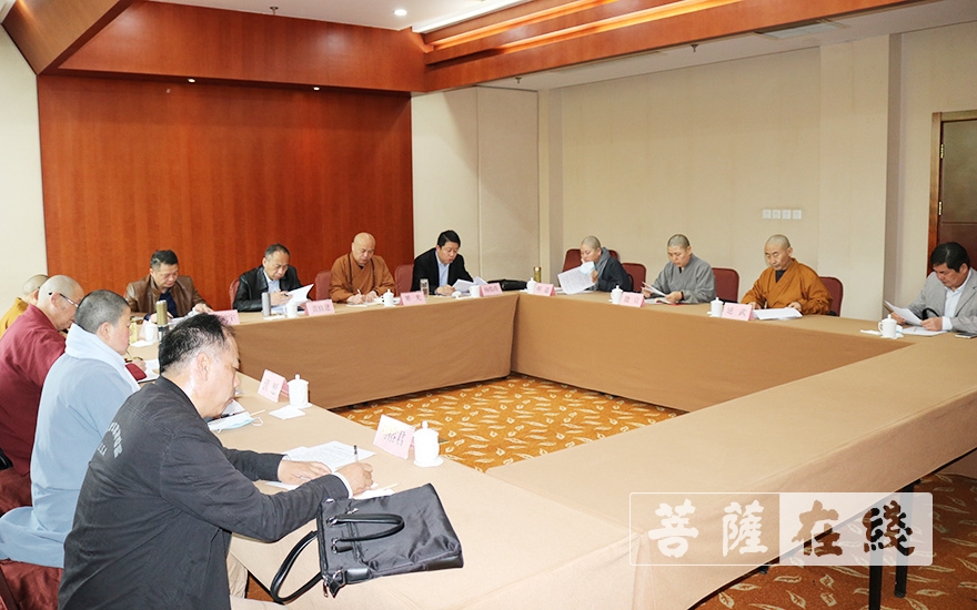 佛教-徐州市佛教协会召开第四届理事会第六次会长办公会议