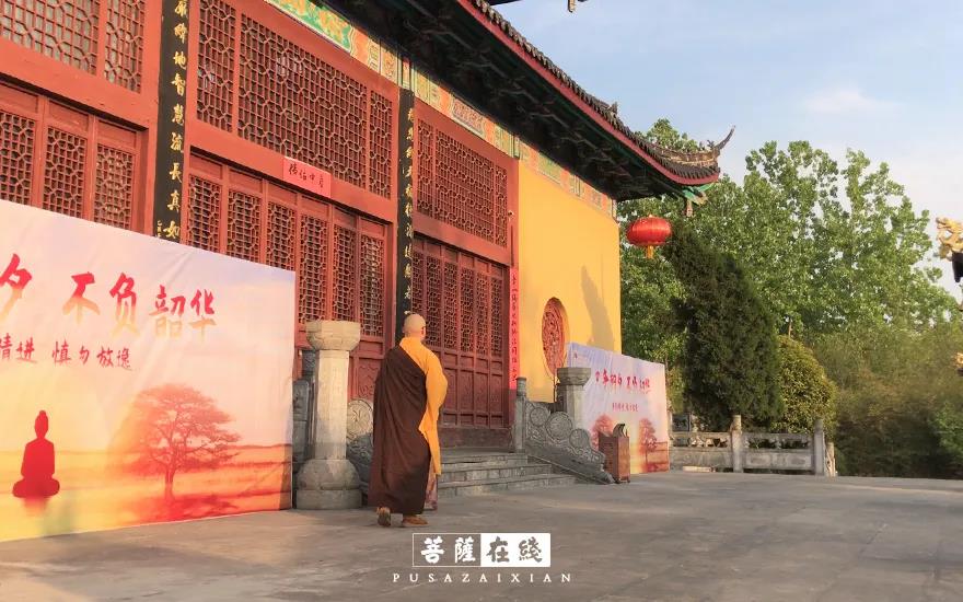 疫情-疫情之下,关闭山门的寺院僧活是怎样的? 疫情-疫情之下,关闭山门的寺院僧活是怎样的?
