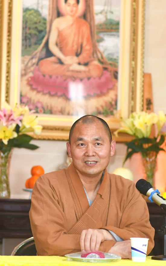 佛教-南京市佛教协会会长隆相法师走访慰问六合区部分困难寺院
