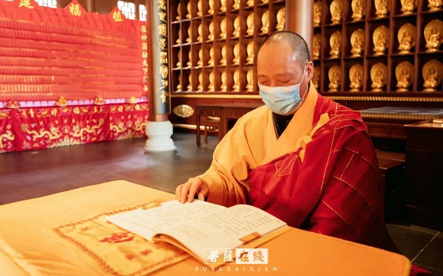 摄影-关门闭寺百余天,各大寺院僧众实修生活集锦 摄影-关门闭寺百余天,各大寺院僧众实修生活集锦